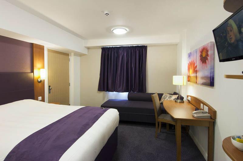 Premier Inn Birmingham South Rubery Ngoại thất bức ảnh